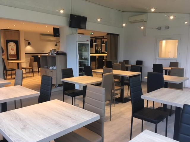 Brit Hotel Salon De Provence Εξωτερικό φωτογραφία